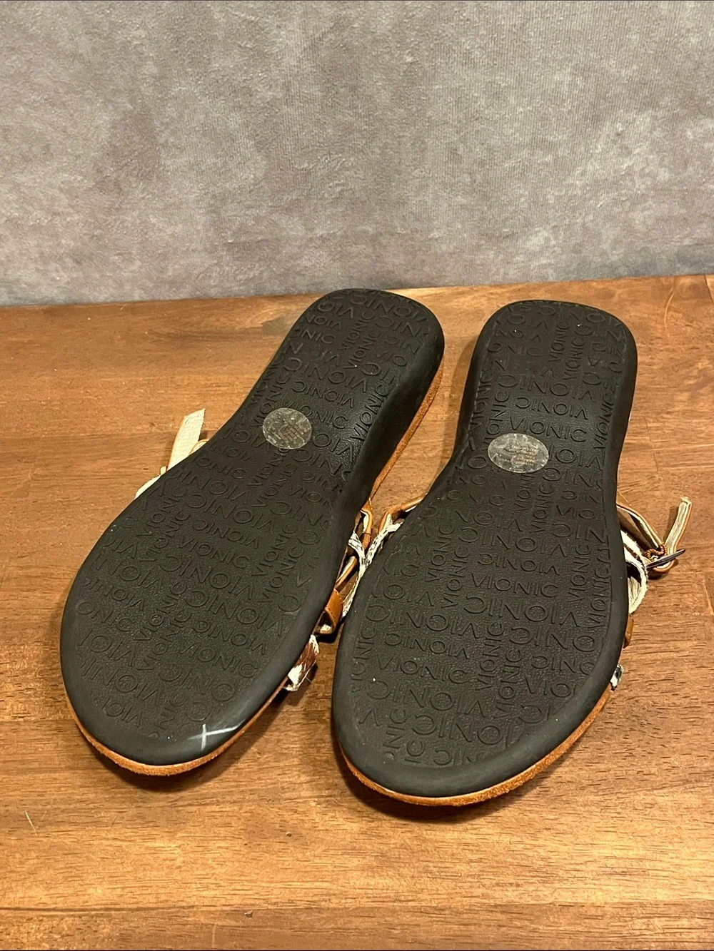 Vionic Zebra/Snakeskin Print Strappy Slide Sandals size 9